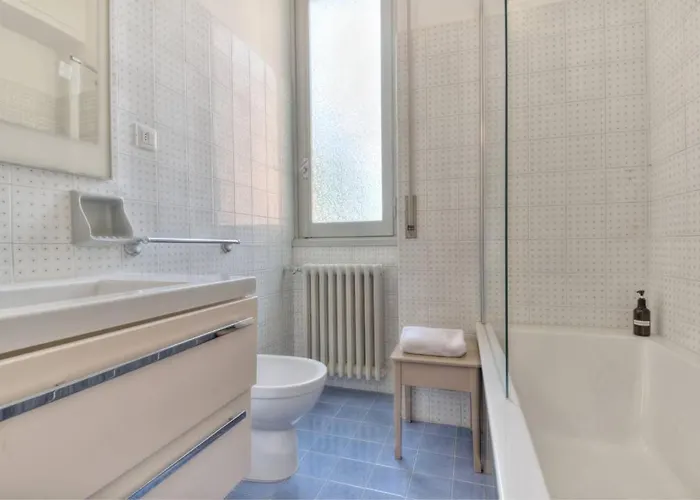 Carolina Les Pieds Dans L'eau Rapallo